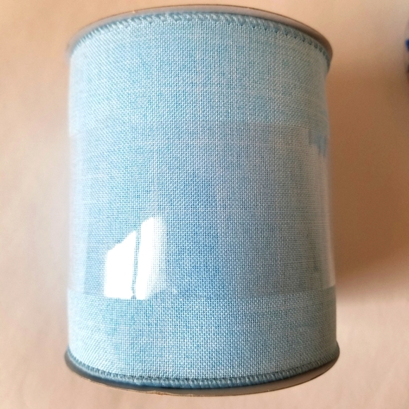 Wired Ribbon - Picture 2 of 3